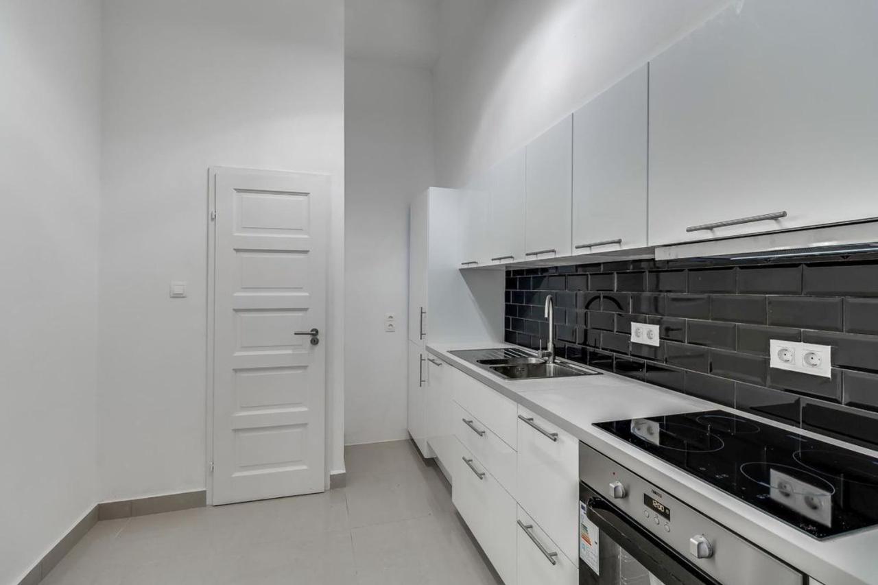 Pelicanstay At 5Th District Budapest Extérieur photo