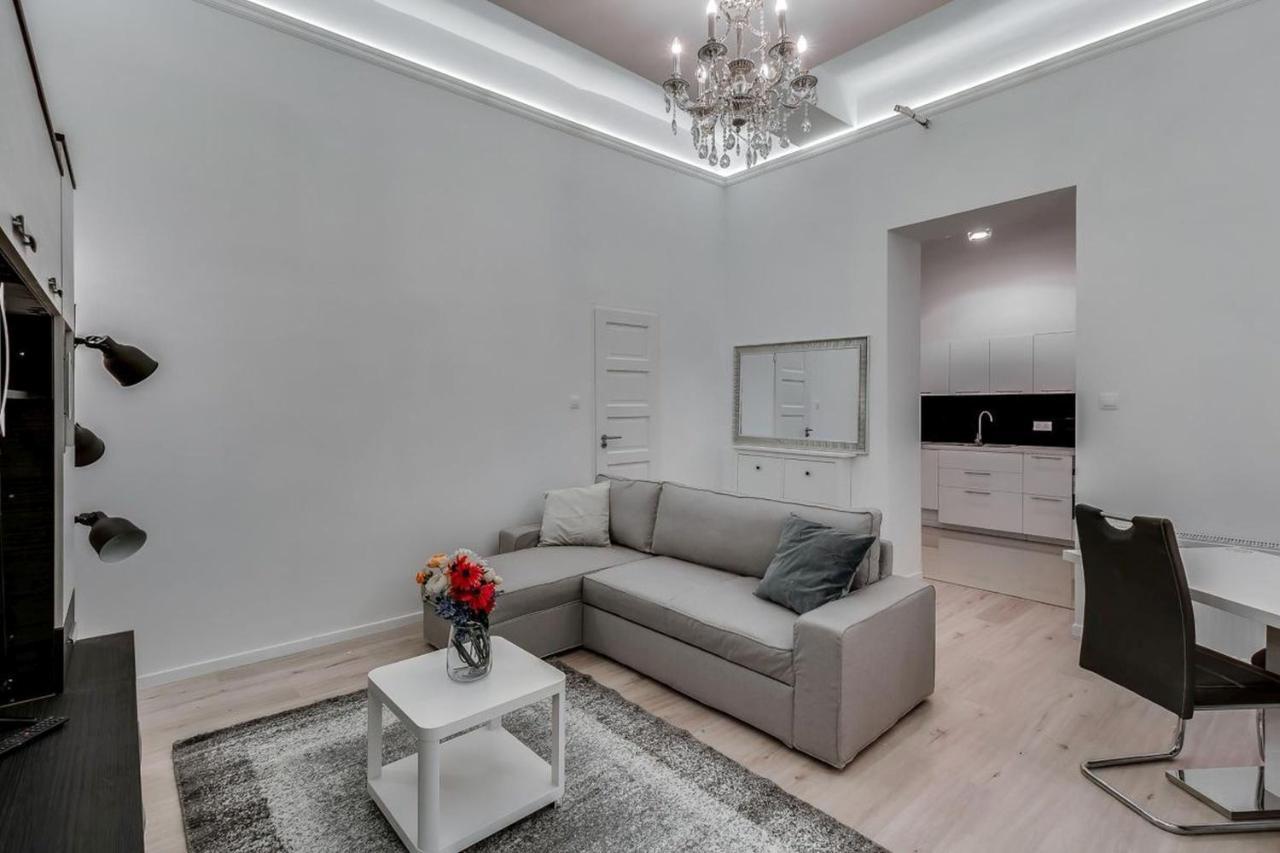 Pelicanstay At 5Th District Budapest Extérieur photo
