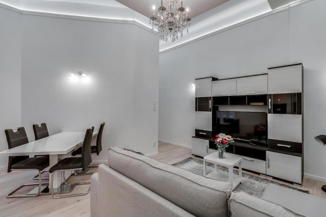 Pelicanstay At 5Th District Budapest Extérieur photo